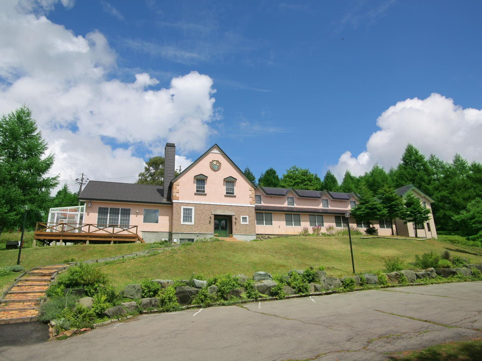 Petit Hotel Kanan Csino Kültér fotó
